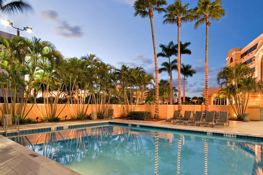 Palm Beach Gardens Escorts